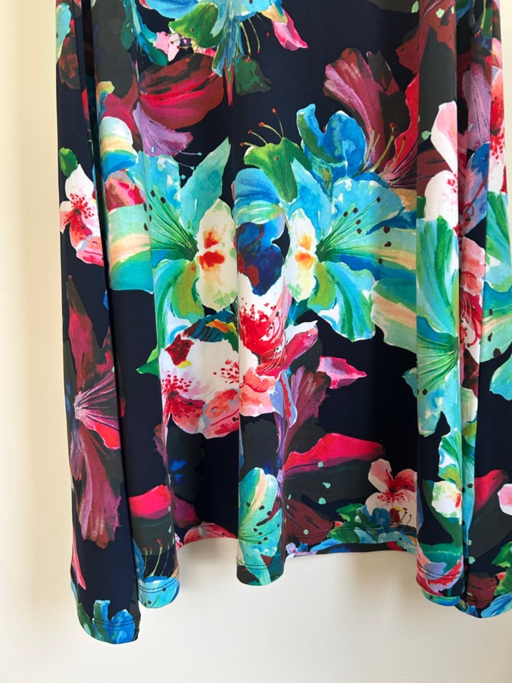ATTITUDES by Renée Black Floral Maxi Dress 🌺 - Picture 12 of 12